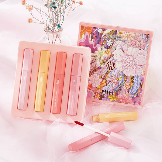 4 Pieces Of Lip Gloss Water Sensitive Mist Face Matte Lipstick Moisturizing Lasting And Easy To Color